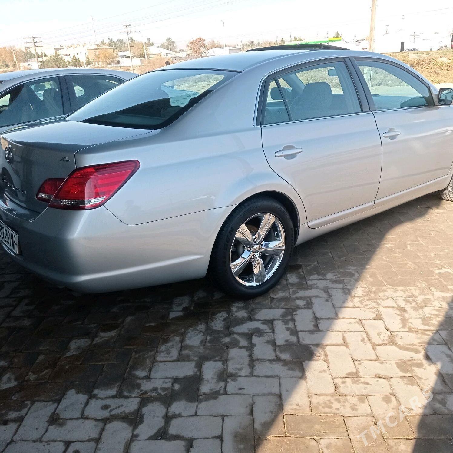 Toyota Avalon 2005 - 200 000 TMT - Байрамали - img 3