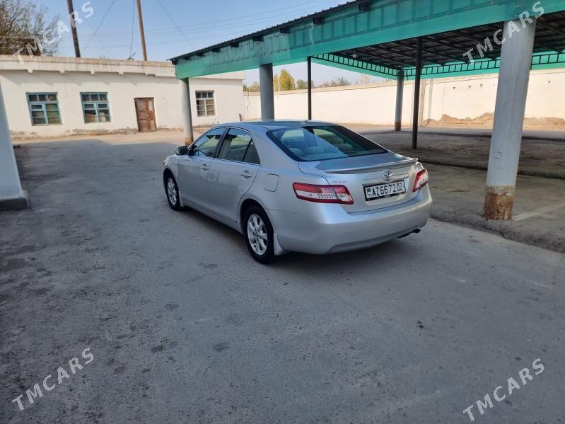 Toyota Camry 2010 - 200 000 TMT - Gubadag - img 3