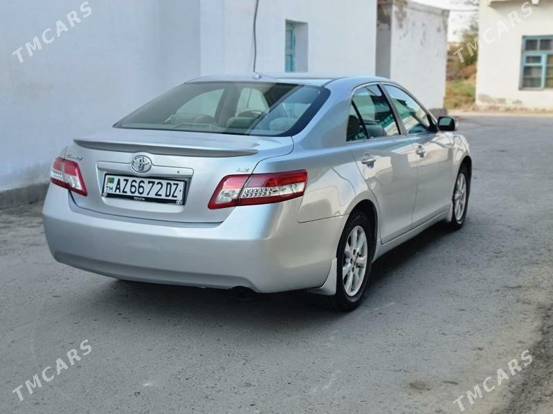 Toyota Camry 2010 - 200 000 TMT - Gubadag - img 9