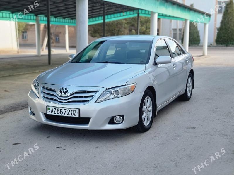 Toyota Camry 2010 - 200 000 TMT - Gubadag - img 8