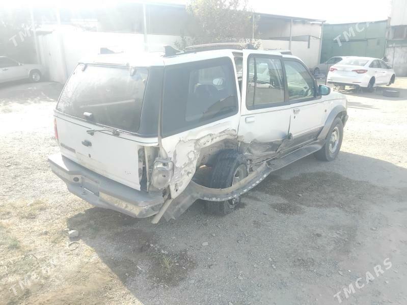 Ford E-Series 1995 - 25 000 TMT - Гёкдепе - img 3