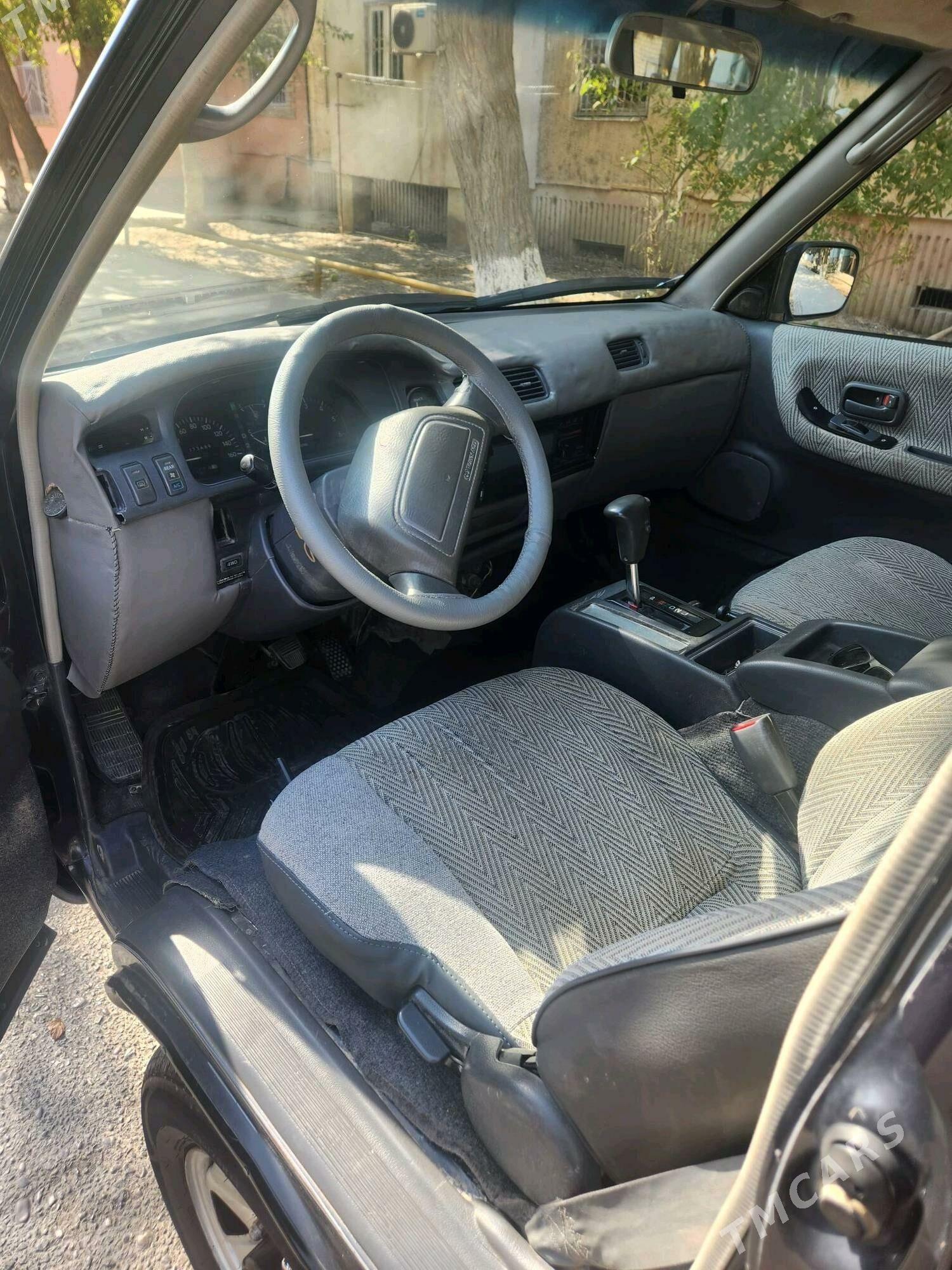 Toyota Town Ace 1992 - 65 000 TMT - Mary - img 5