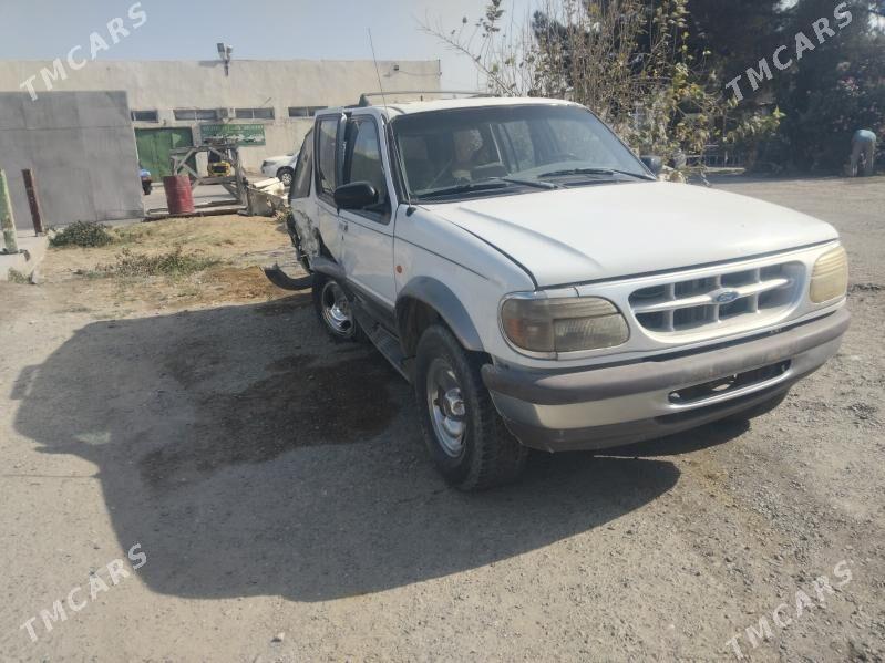Ford E-Series 1995 - 25 000 TMT - Гёкдепе - img 4