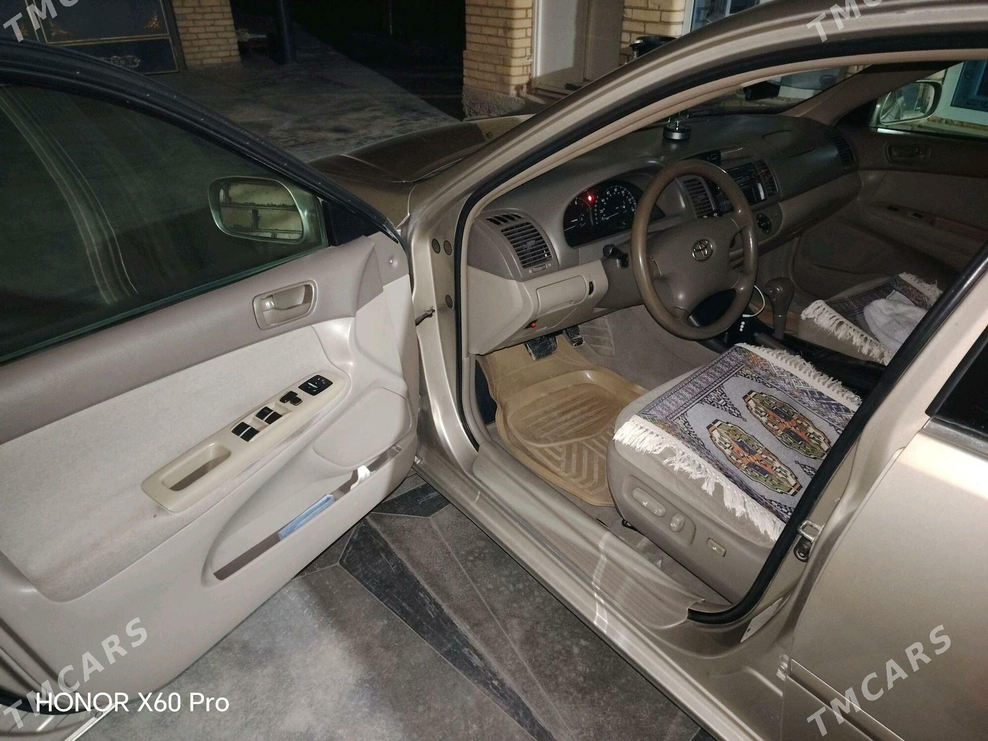 Toyota Camry 2004 - 210 000 TMT - Сейди - img 2