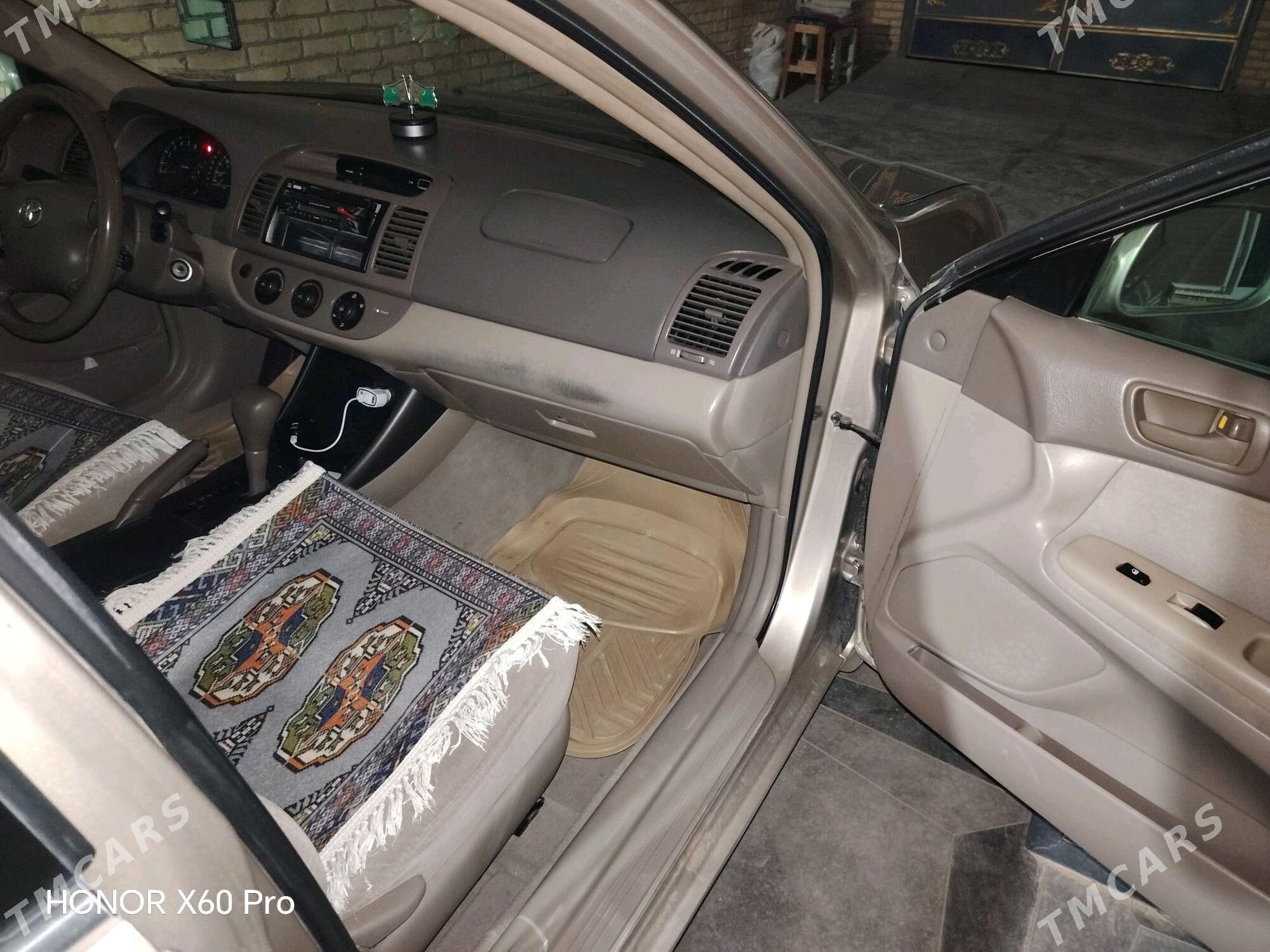 Toyota Camry 2004 - 210 000 TMT - Сейди - img 8