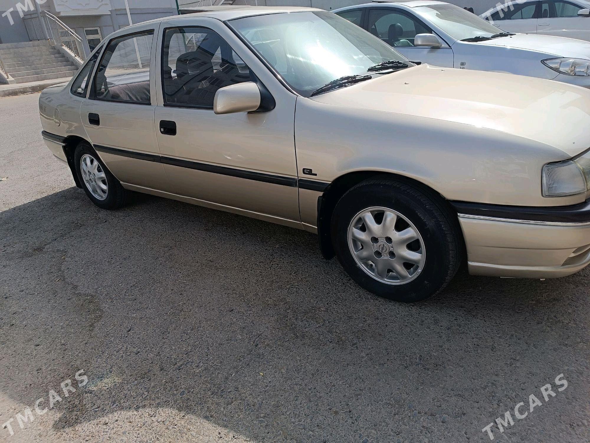 Opel Vectra 1994 - 50 000 TMT - Mary - img 2