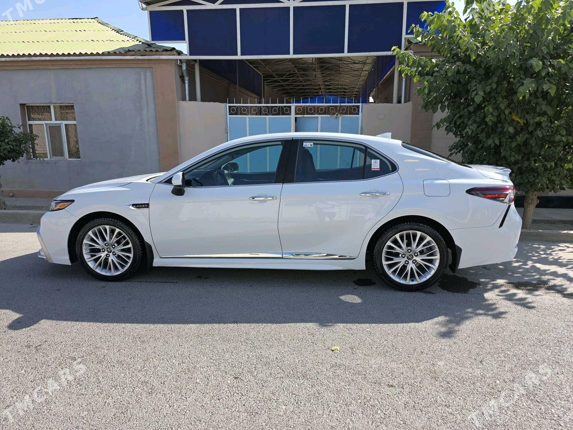 Toyota Camry 2021 - 329 000 TMT - Ашхабад - img 1