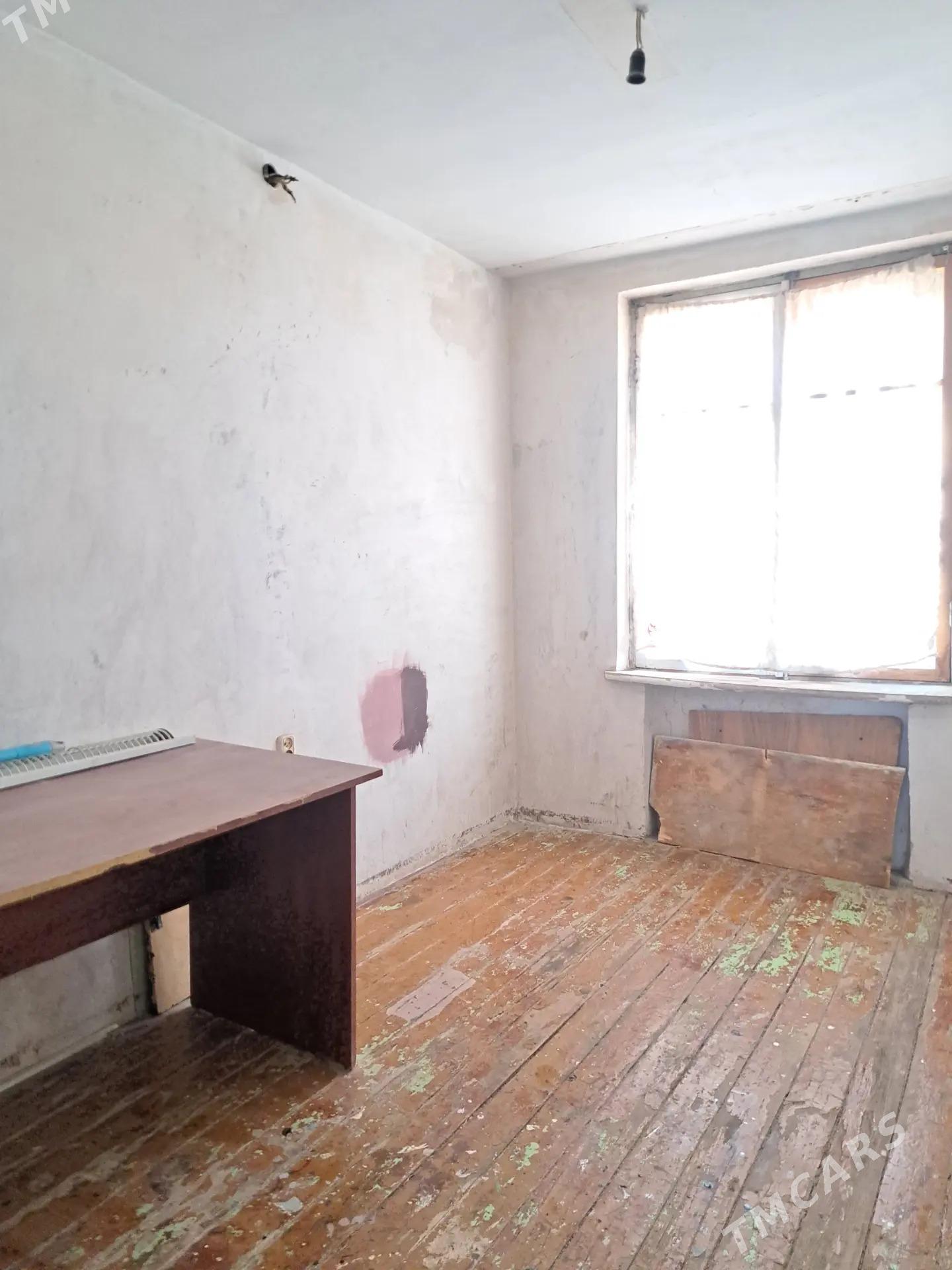 Sentralny 4 Komnatly Kwartira - Türkmenabat - img 4