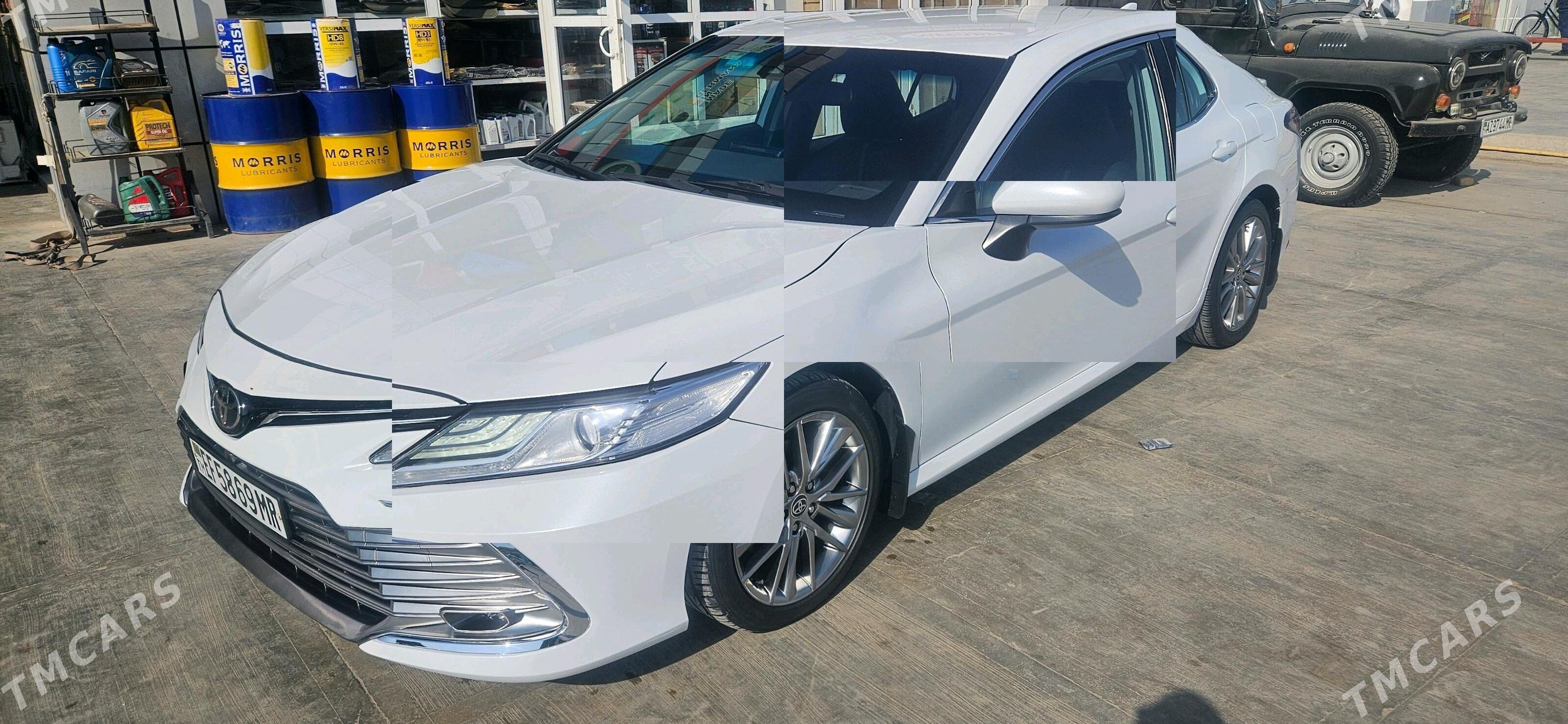 Toyota Camry 2021 - 320 000 TMT - Байрамали - img 10
