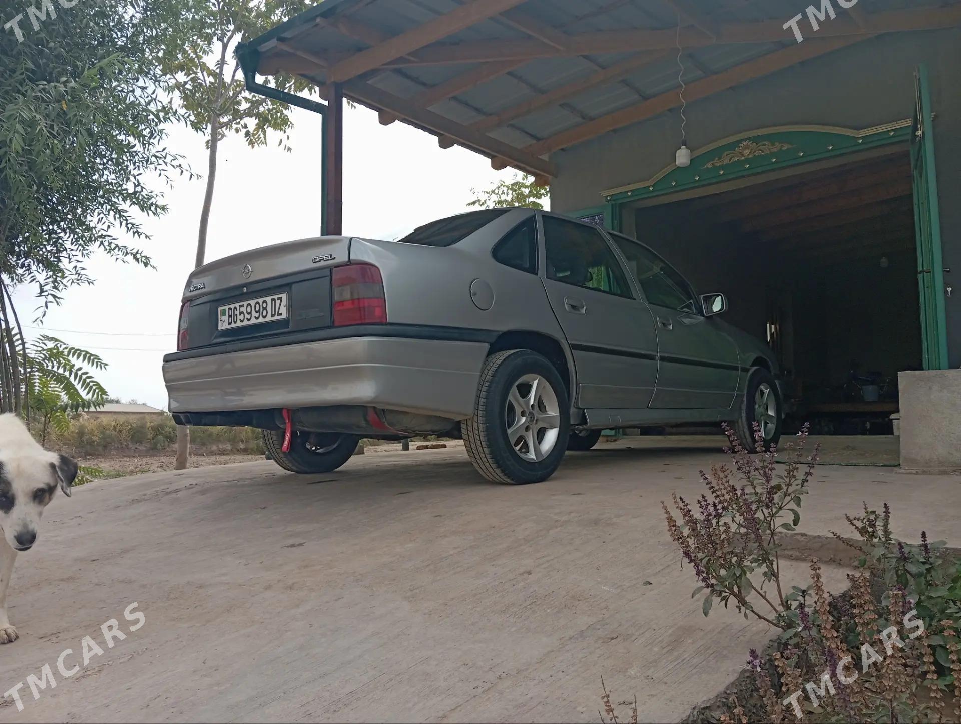 Opel Vectra 1992 - 48 000 TMT - Şabat etr. - img 9