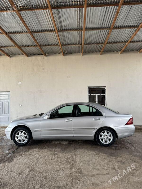 Mercedes-Benz C-Class 2002 - 140 000 TMT - Daşoguz - img 6