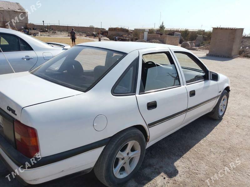 Opel Vectra 1991 - 20 000 TMT - Сакар - img 5
