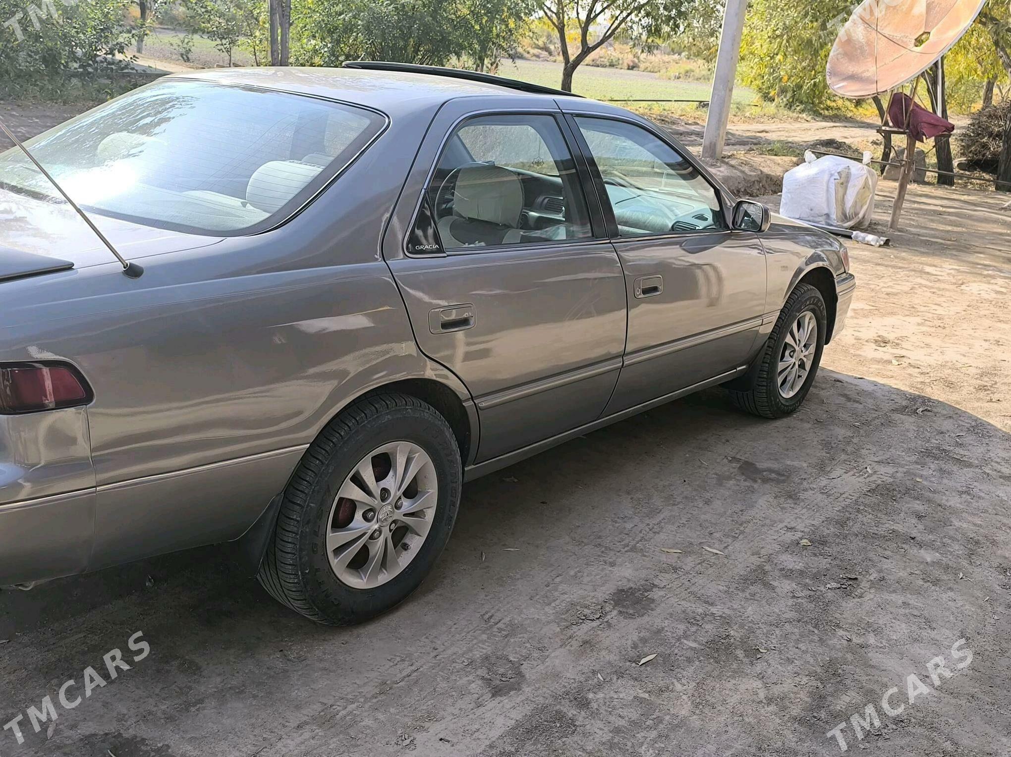 Toyota Camry 1998 - 142 000 TMT - Кёнеургенч - img 5