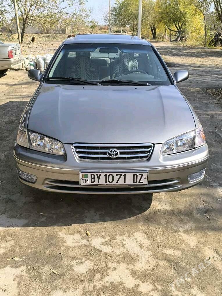 Toyota Camry 1998 - 142 000 TMT - Кёнеургенч - img 2