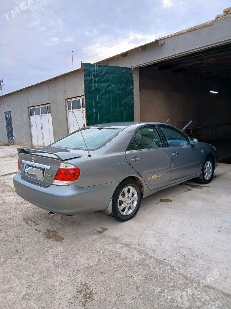 Toyota Camry 2005 - 180 000 TMT - етр. Туркменбаши - img 6