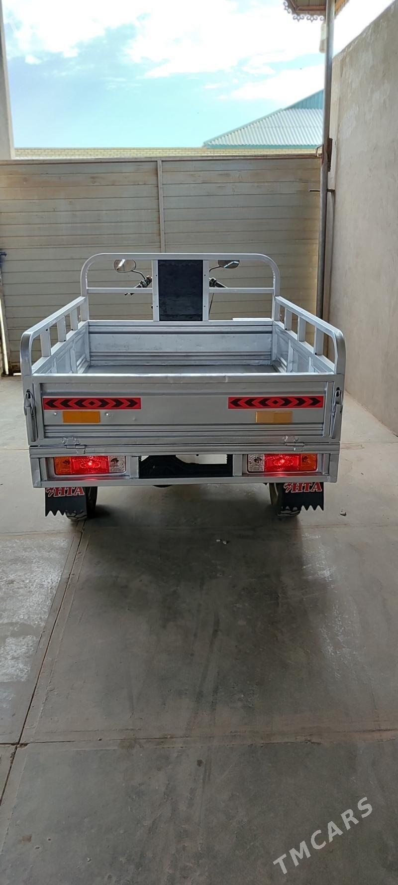 Fekon FK200-14G 2014 - 16 000 TMT - Farap - img 1