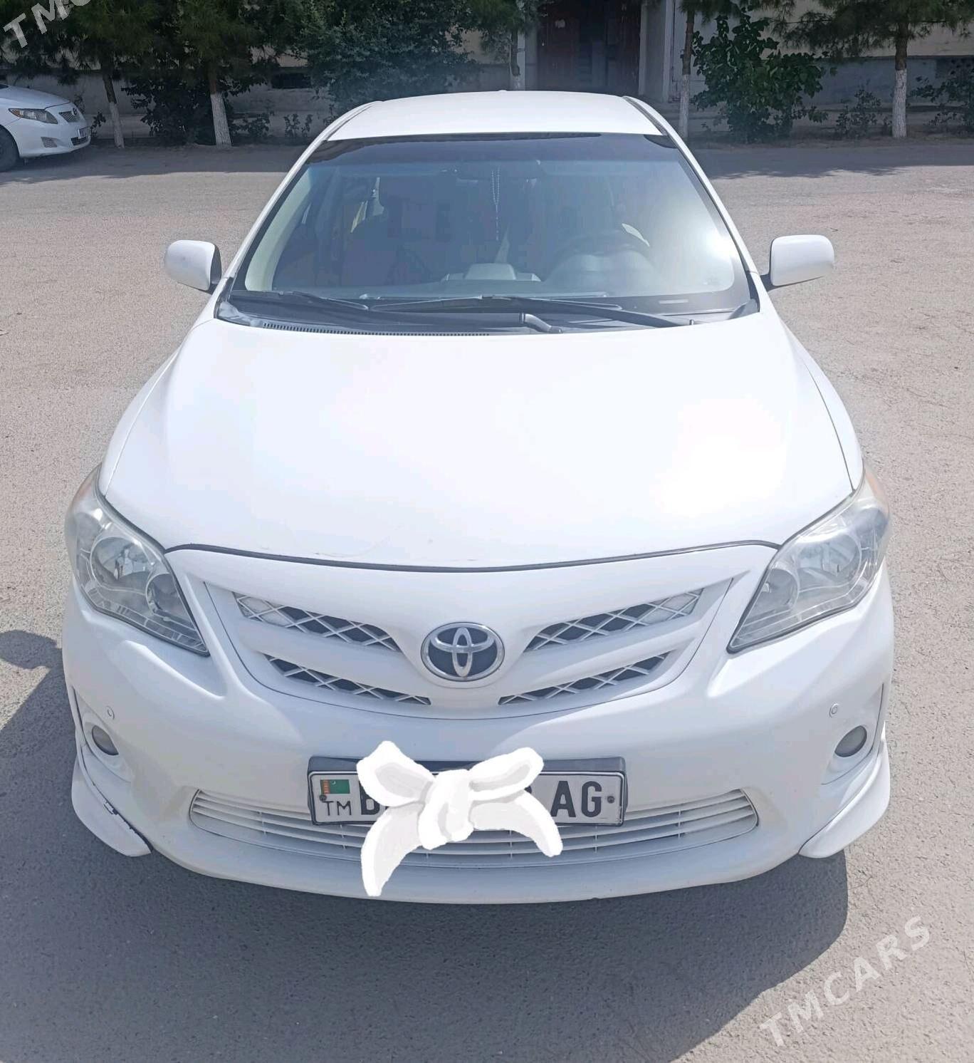 Toyota Corolla 2013 - 160 000 TMT - Aşgabat - img 4