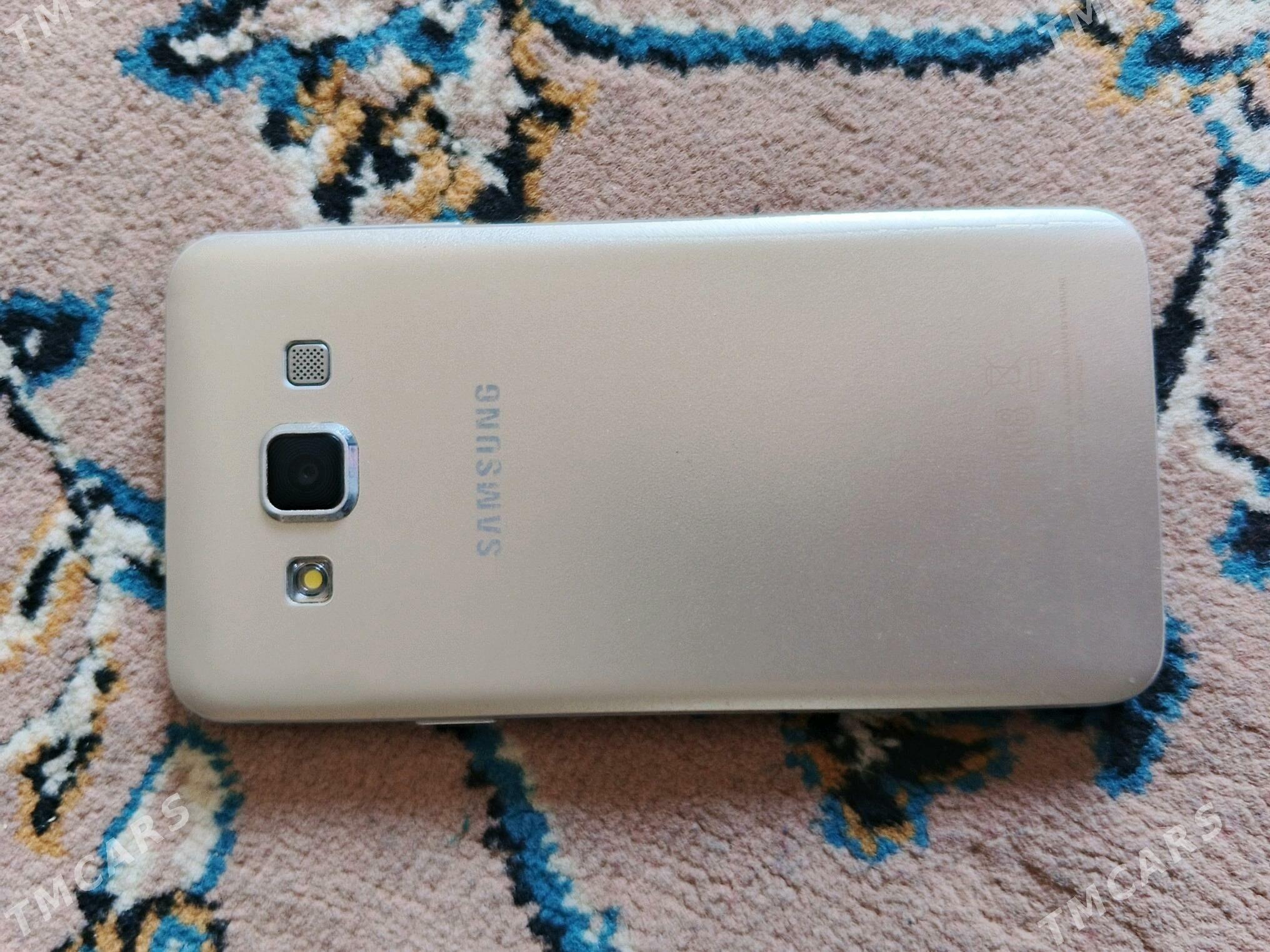 Samsung A 3  15 - Gumdag - img 2