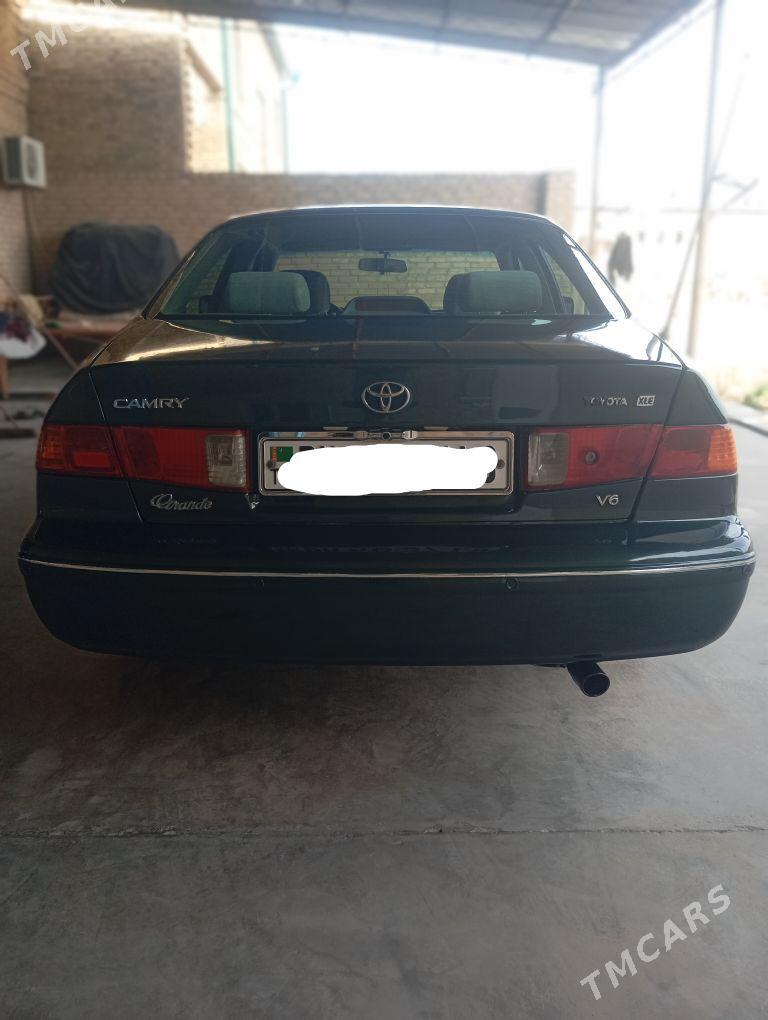 Toyota Camry 2001 - 136 000 TMT - Туркменабат - img 7