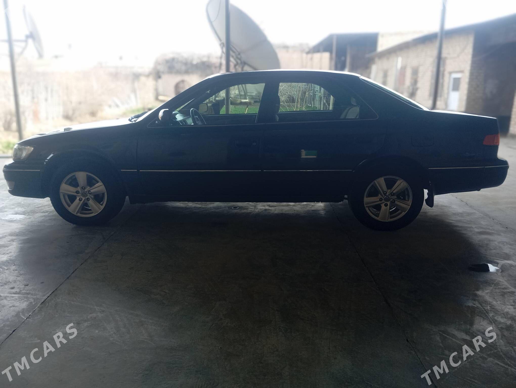 Toyota Camry 2001 - 136 000 TMT - Туркменабат - img 4