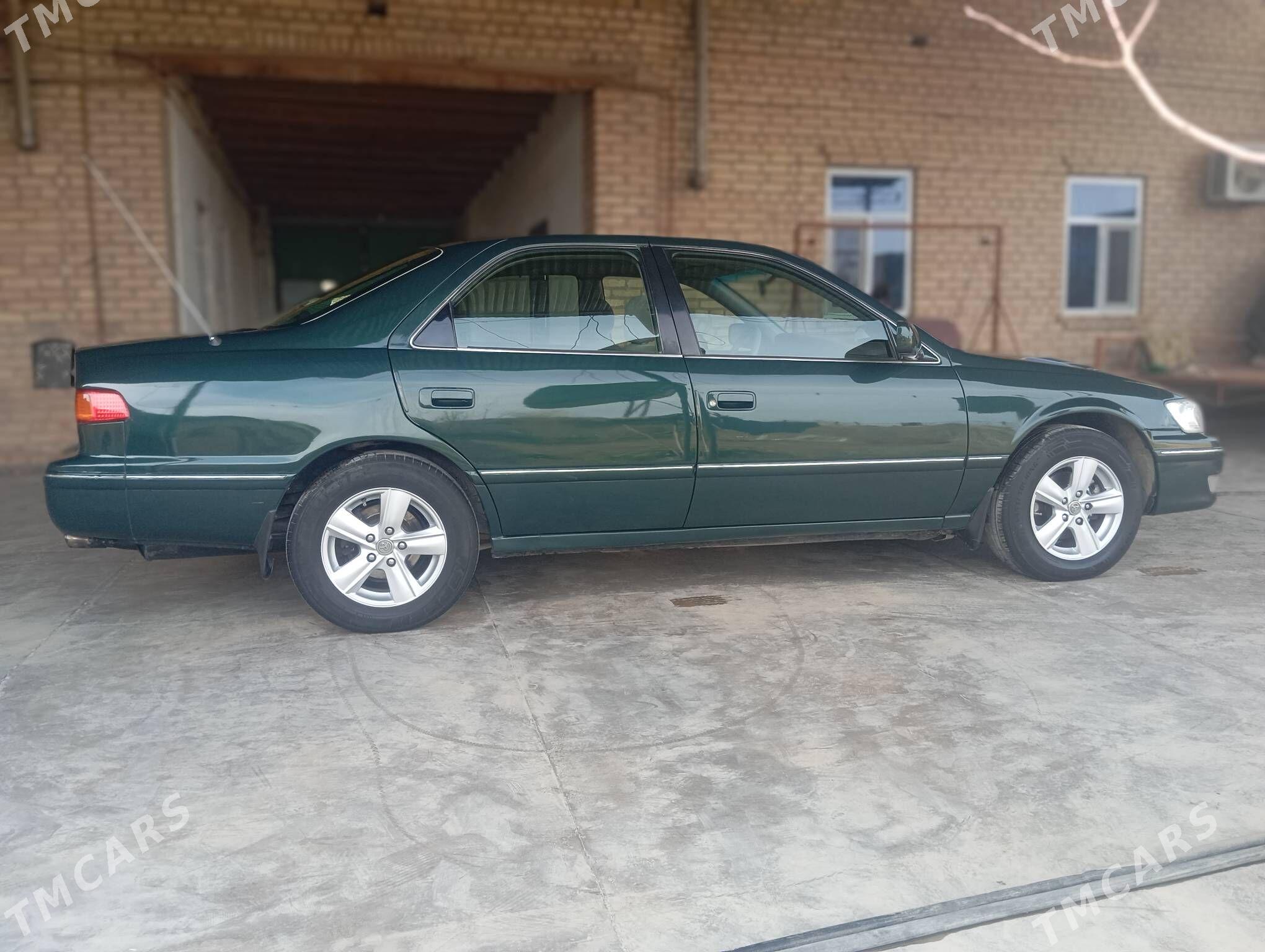 Toyota Camry 2001 - 136 000 TMT - Туркменабат - img 6