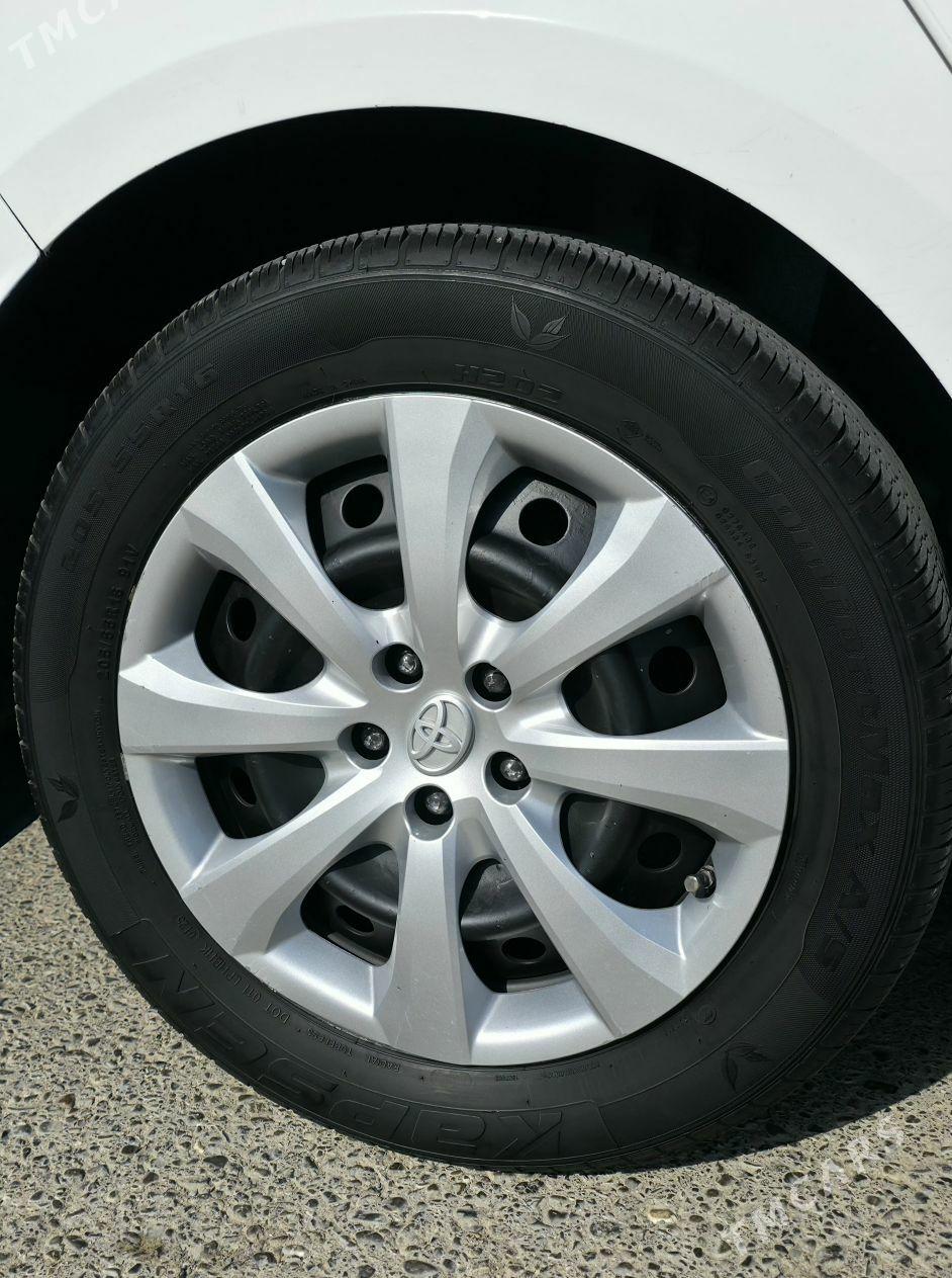 Toyota Corolla 2019 - 240 000 TMT - Ашхабад - img 5