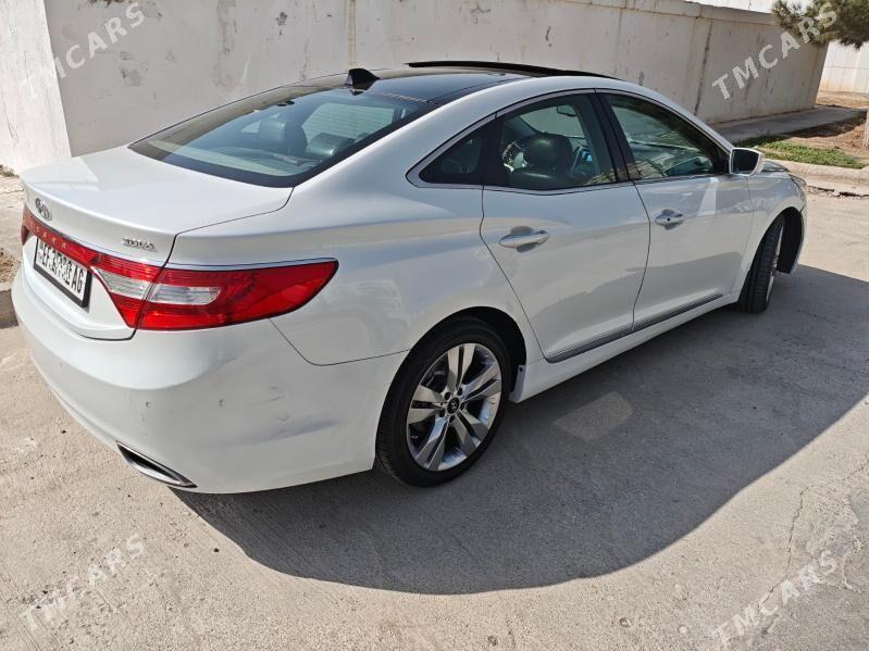 Hyundai Azera 2011 - 195 000 TMT - Aşgabat - img 4