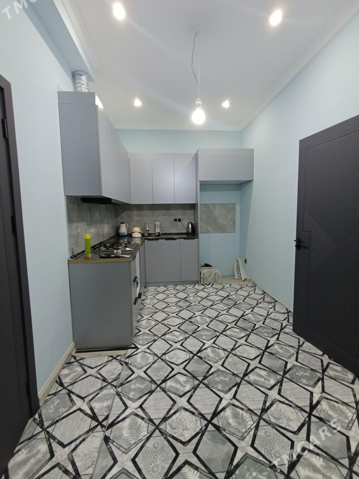 Cogonly sag tarap - Ашхабад - img 9