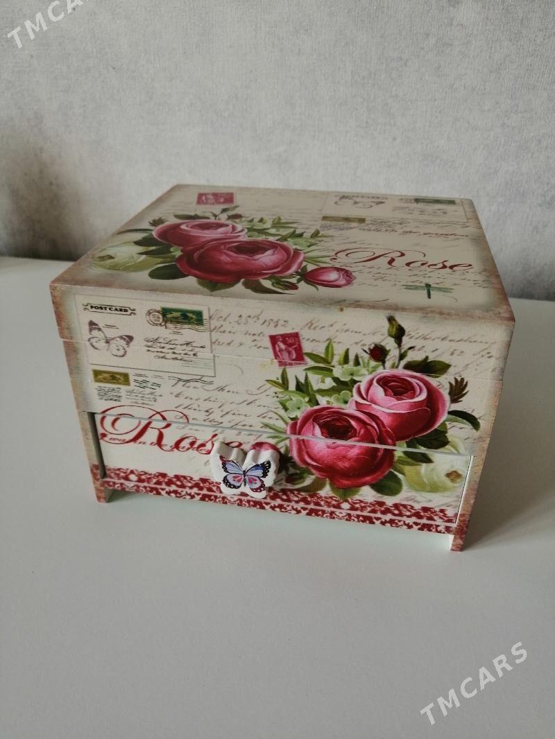 Шкатулка для украшений - Гаудан "А" - img 2