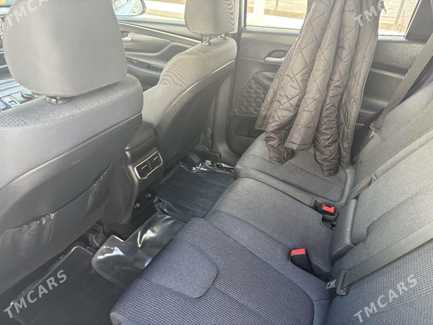 Hyundai Santa Fe 2021 - 275 000 TMT - Daşoguz - img 5