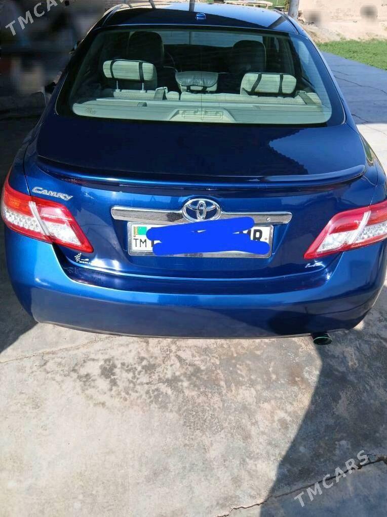 Toyota Camry 2010 - 215 000 TMT - Baýramaly - img 7