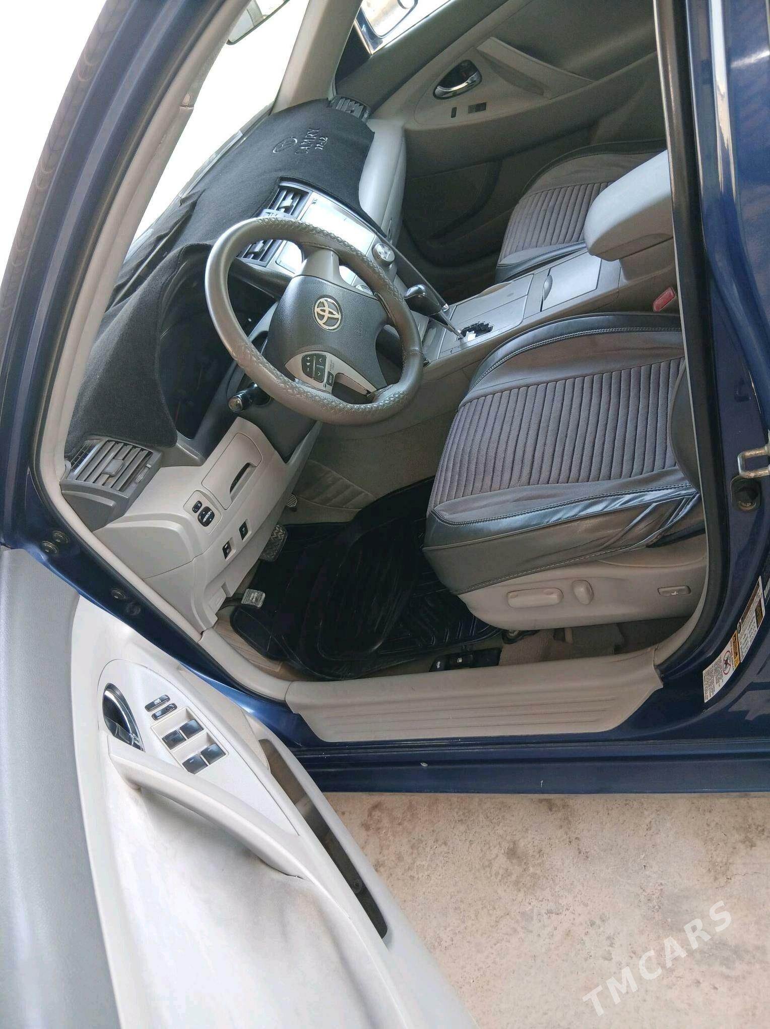 Toyota Camry 2010 - 215 000 TMT - Baýramaly - img 5