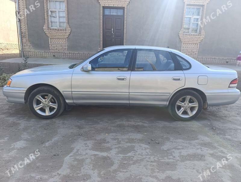 Toyota Avalon 1995 - 120 000 TMT - Gurbansoltan Eje - img 2
