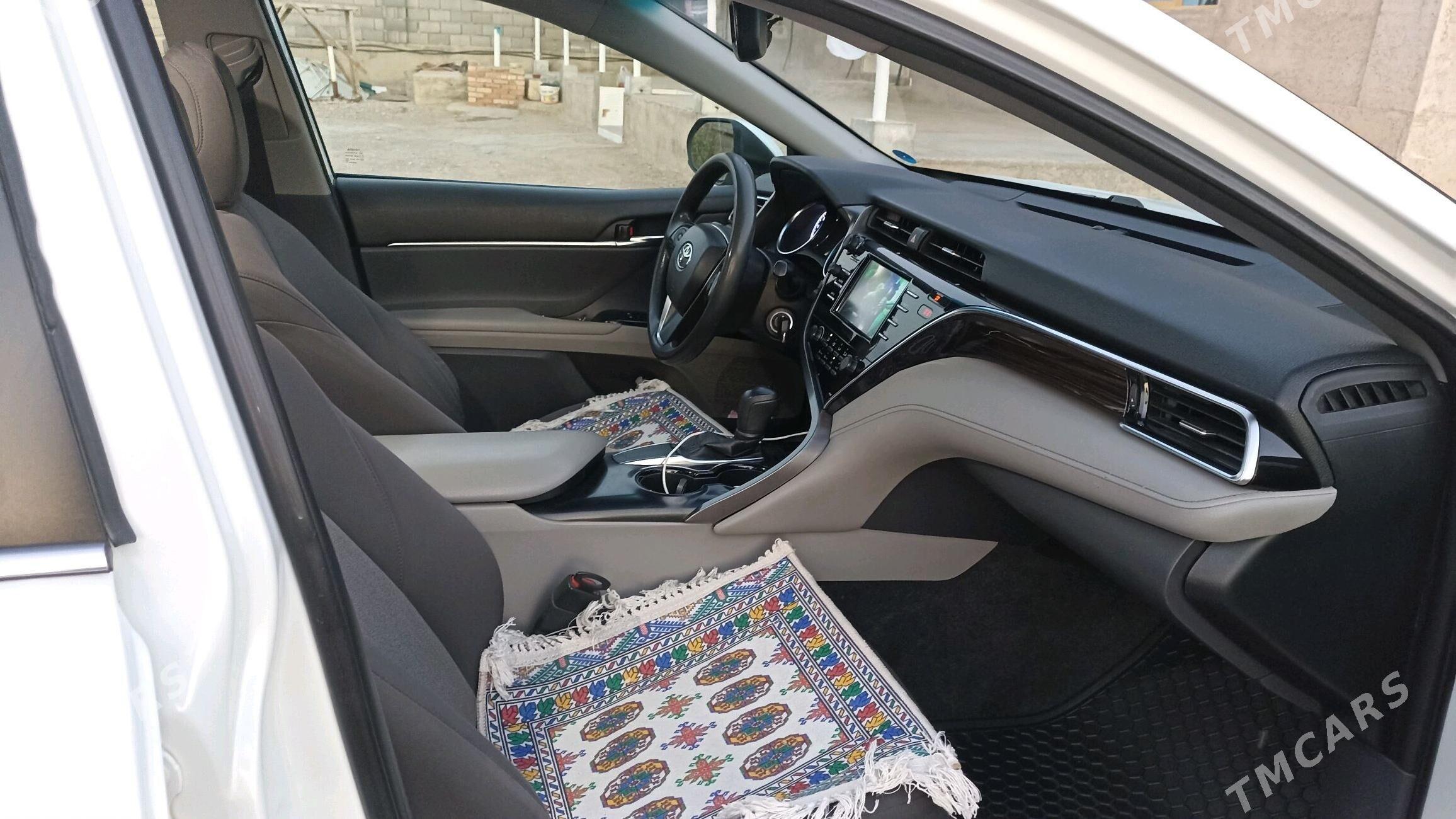 Toyota Camry 2018 - 280 000 TMT - Gyzylarbat - img 7