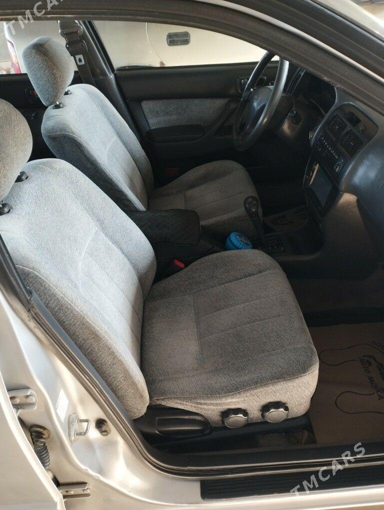 Toyota Camry 1995 - 55 000 TMT - Мургап - img 3