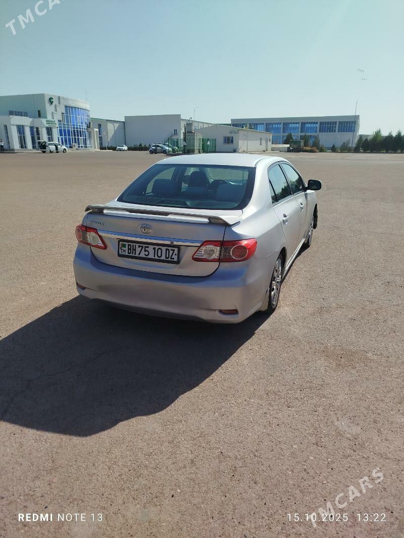 Toyota Corolla 2012 - 160 000 TMT - Дашогуз - img 5