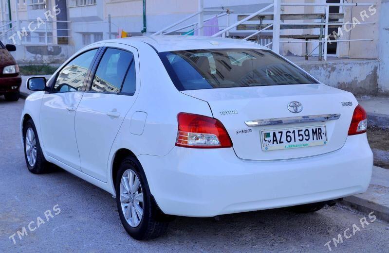 Toyota Yaris 2010 - 110 000 TMT - Мары - img 2