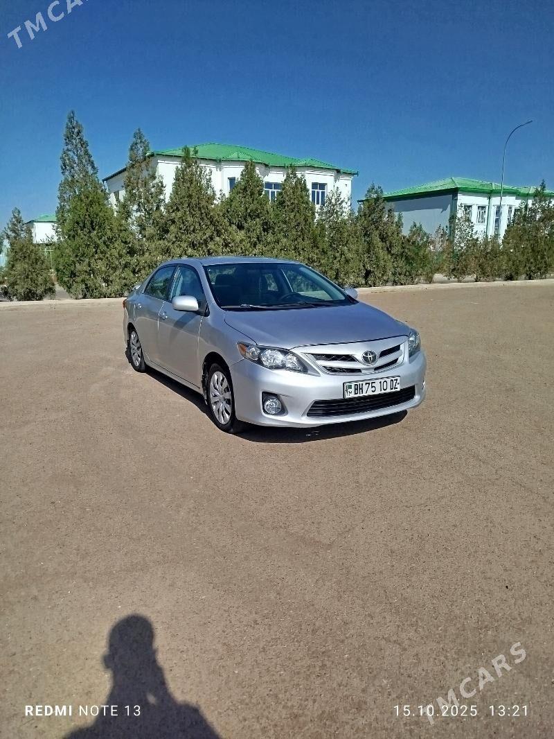 Toyota Corolla 2012 - 160 000 TMT - Дашогуз - img 4