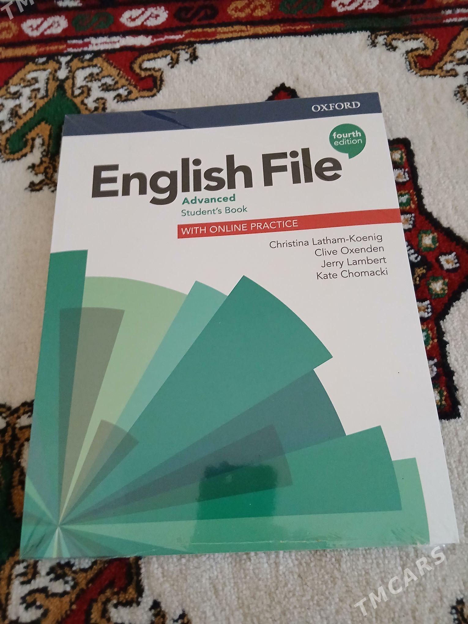 English File kitap - Atatürk köç. - img 2
