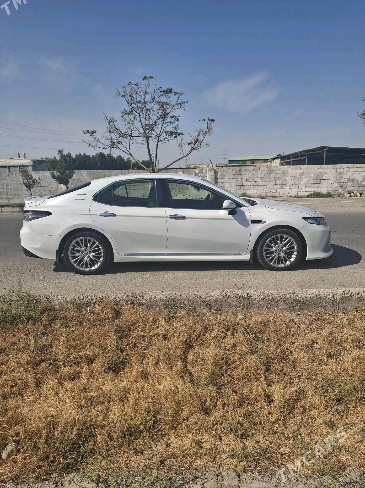 Toyota Camry 2022 - 280 000 TMT - Aşgabat - img 6