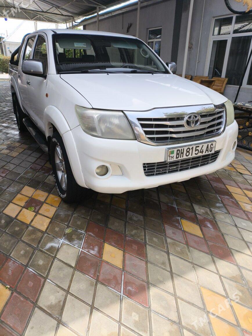 Toyota Hilux 2014 - 280 000 TMT - Bagyr - img 1