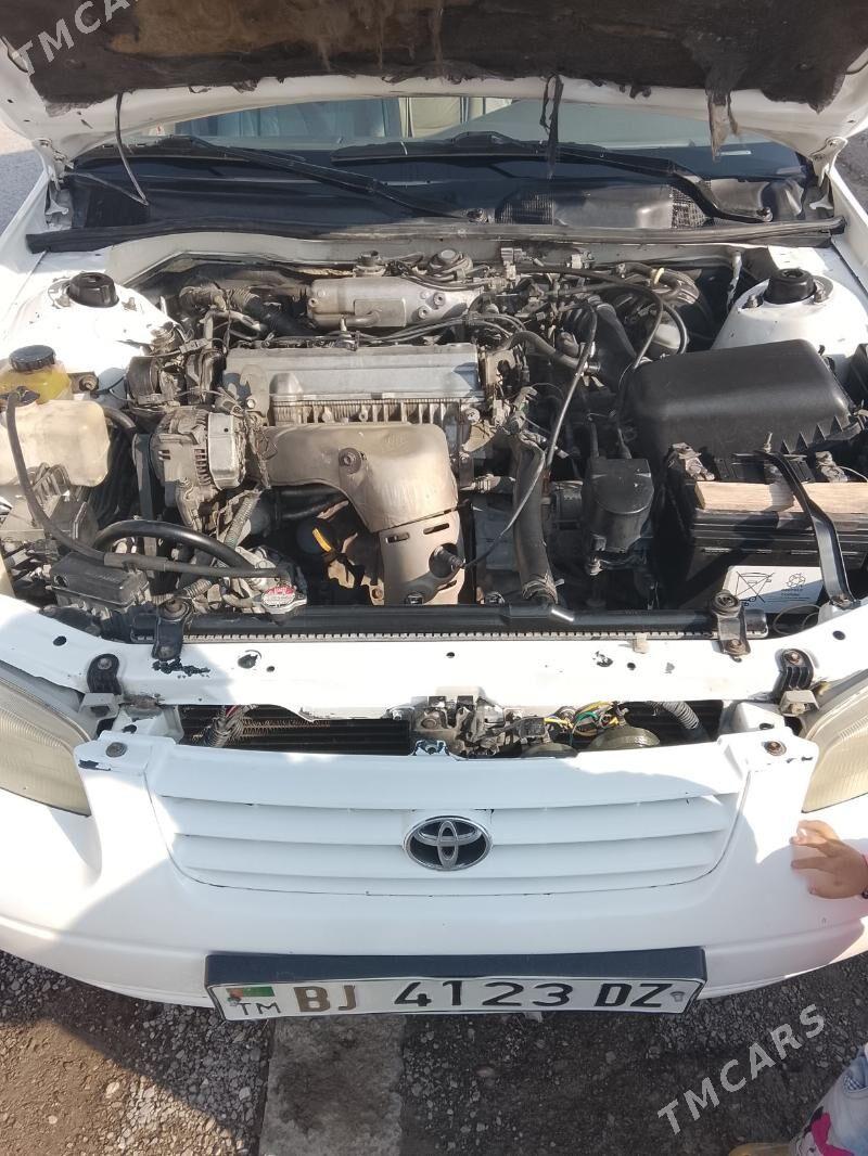 Toyota Camry 1997 - 130 000 TMT - Gubadag - img 2