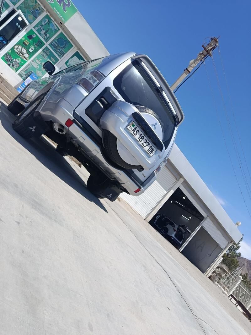 Mitsubishi Pajero 2008 - 240 000 TMT - Балканабат - img 10