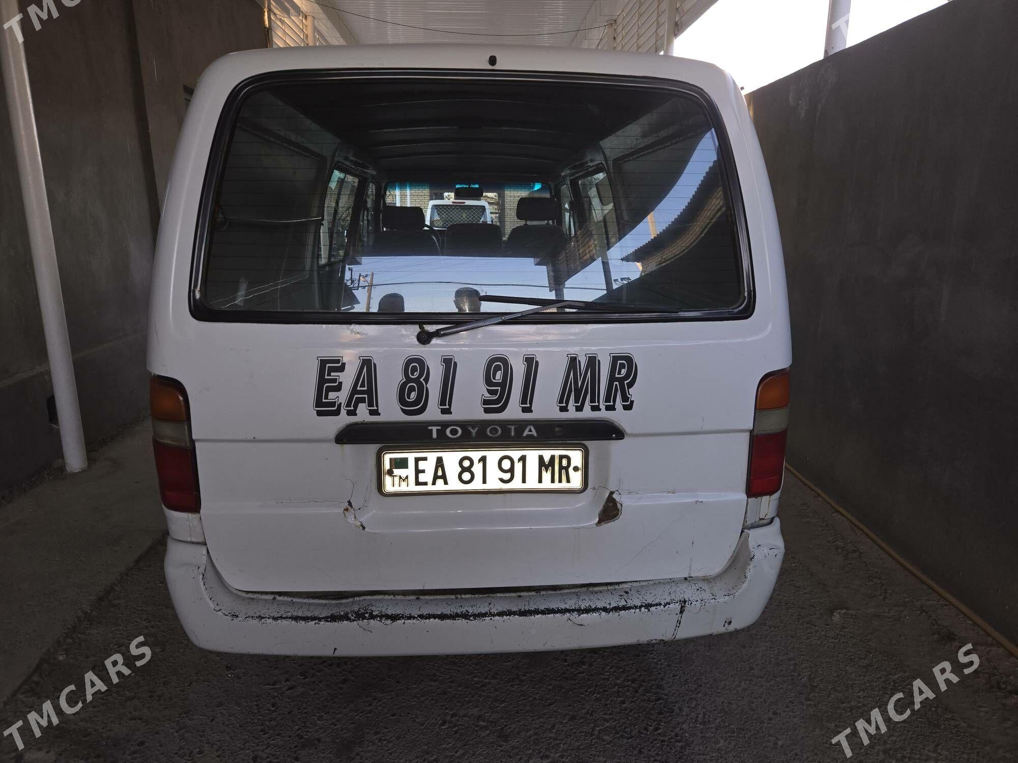 Toyota Hiace 1998 - 80 000 TMT - Сакарчага - img 3