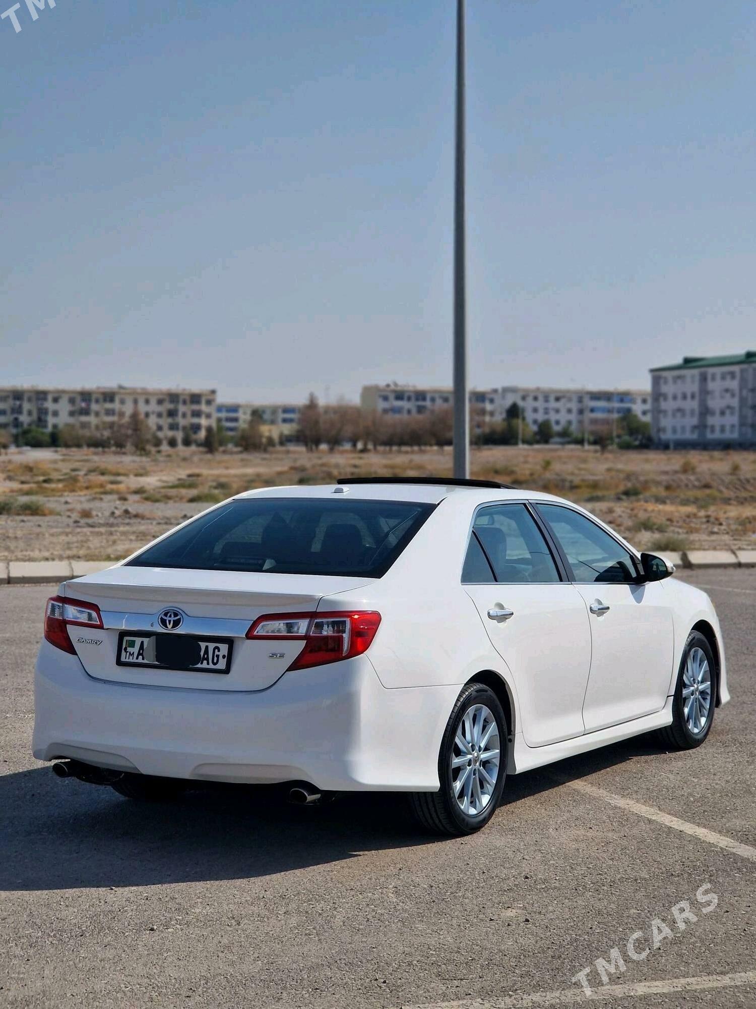 Toyota Camry 2012 - 230 000 TMT - Ашхабад - img 3