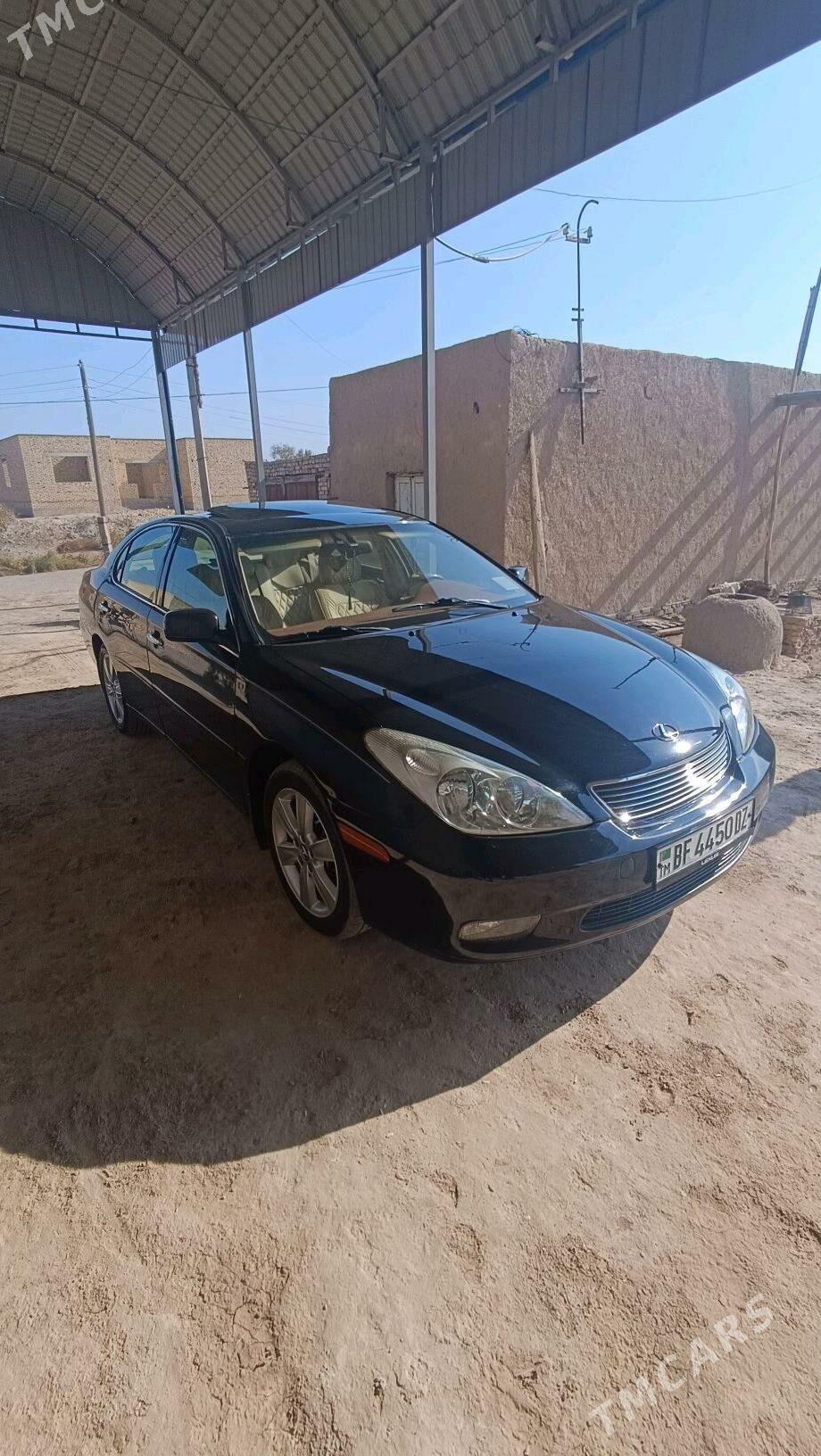 Lexus ES 300 2003 - 180 000 TMT - Дашогуз - img 3