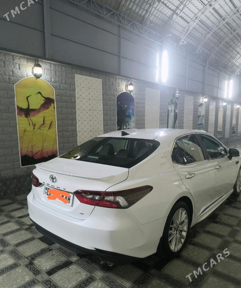 Toyota Camry 2022 - 310 000 TMT - Теджен - img 1