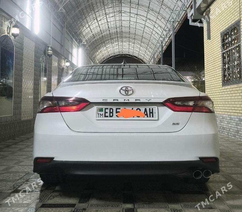 Toyota Camry 2022 - 310 000 TMT - Теджен - img 3