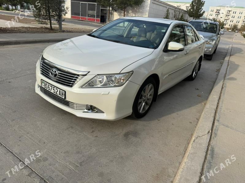 Toyota Aurion 2013 - 340 000 TMT - Bäherden - img 4