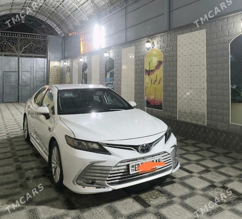 Toyota Camry 2022 - 310 000 TMT - Теджен - img 7